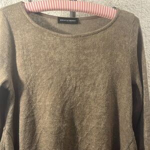 Miracle Berry Women’s Sweater with Side Hip Cover Panels